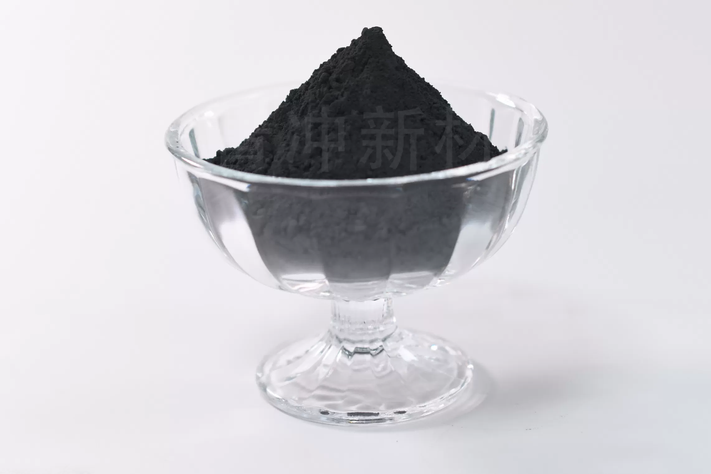 高纯二氧化锰(CMD)3